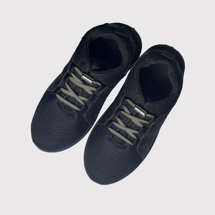 black shoes with grey no tie shoelaces